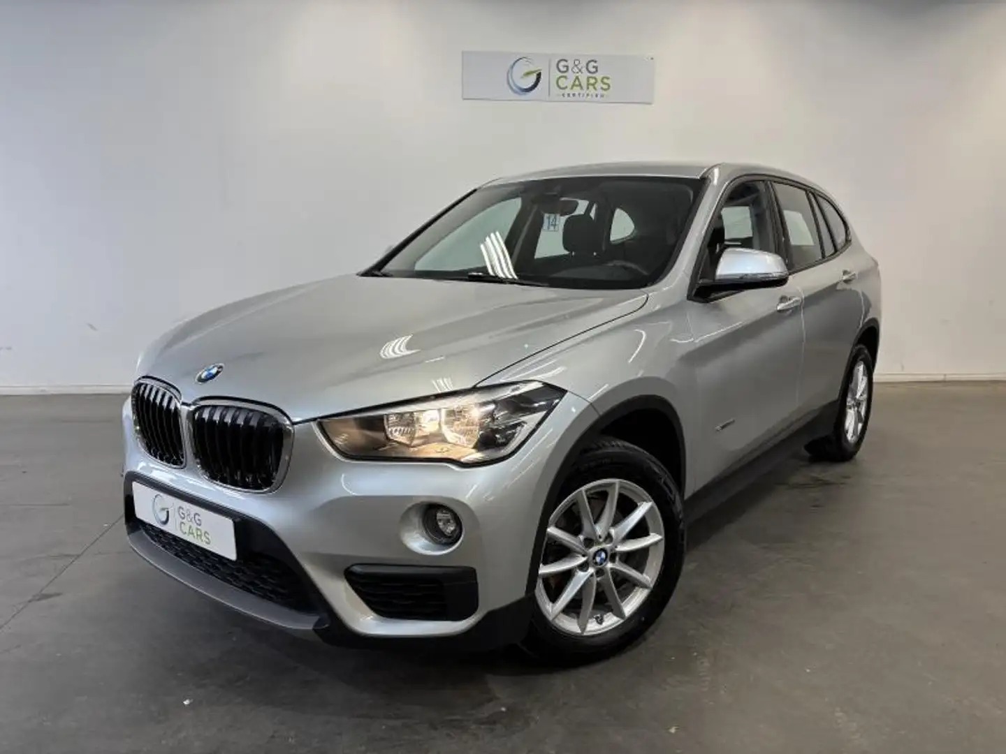 BMW X1 sDrive18i **GARANTIE 12 MOIS** Gris - 1