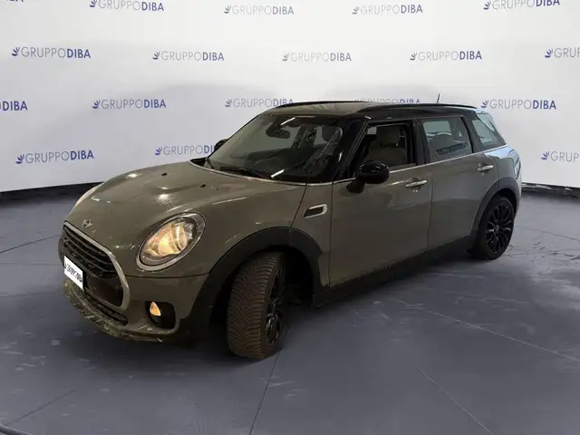 MINI Cooper D Clubman 2016 Diesel 2.0 Cooper D Boost auto