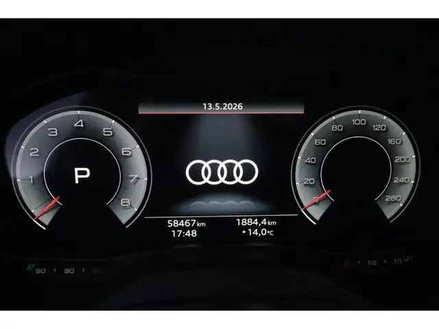 Audi Q2 view 16