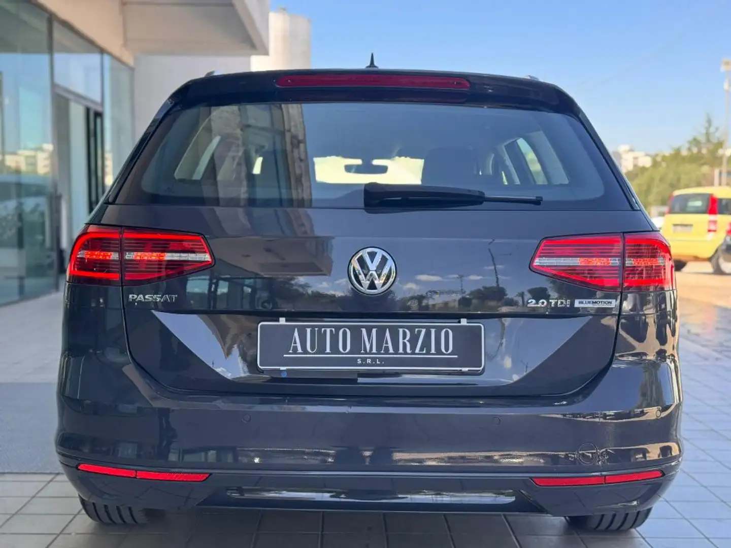 Volkswagen Passat Variant 2.0 tdi Business (businessline) 150cv Gris - 2