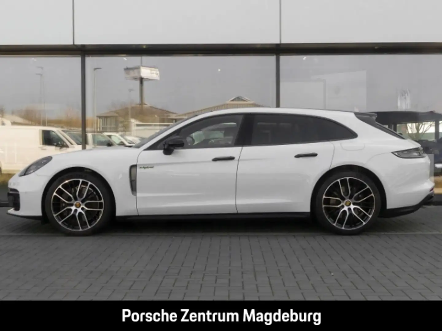 Porsche Panamera 4 E-Hybrid Sport Turismo Platinum Edition Weiß - 2