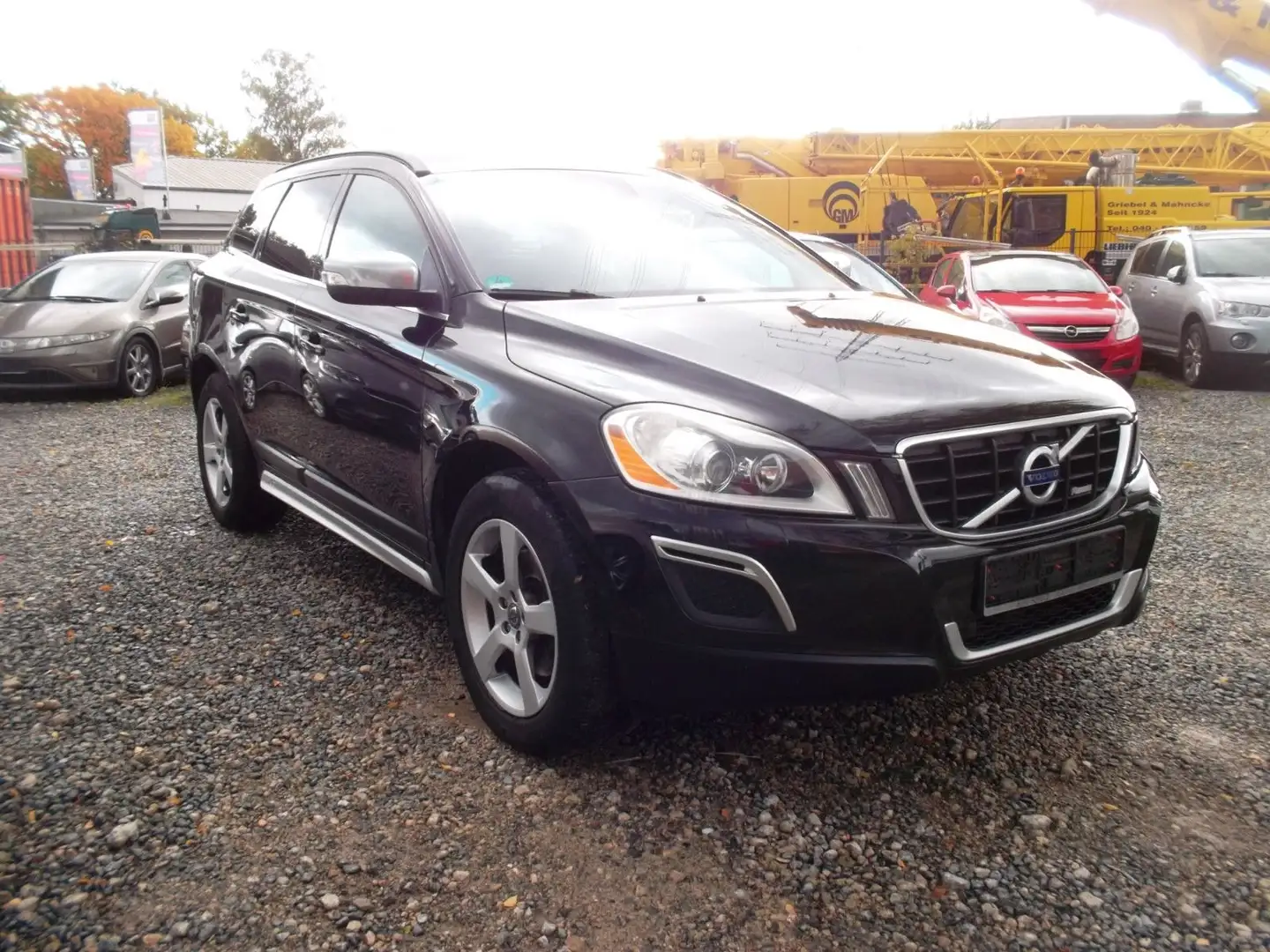 Volvo XC60 2,4 D5 R-Design AWD Zwart - 2