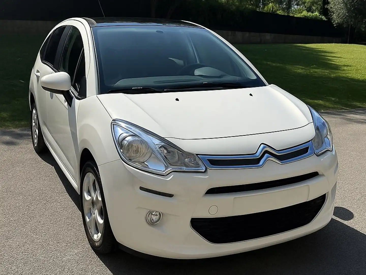 Citroen C3 C3 II 2009 1.2 puretech Exclusive s Bianco - 1