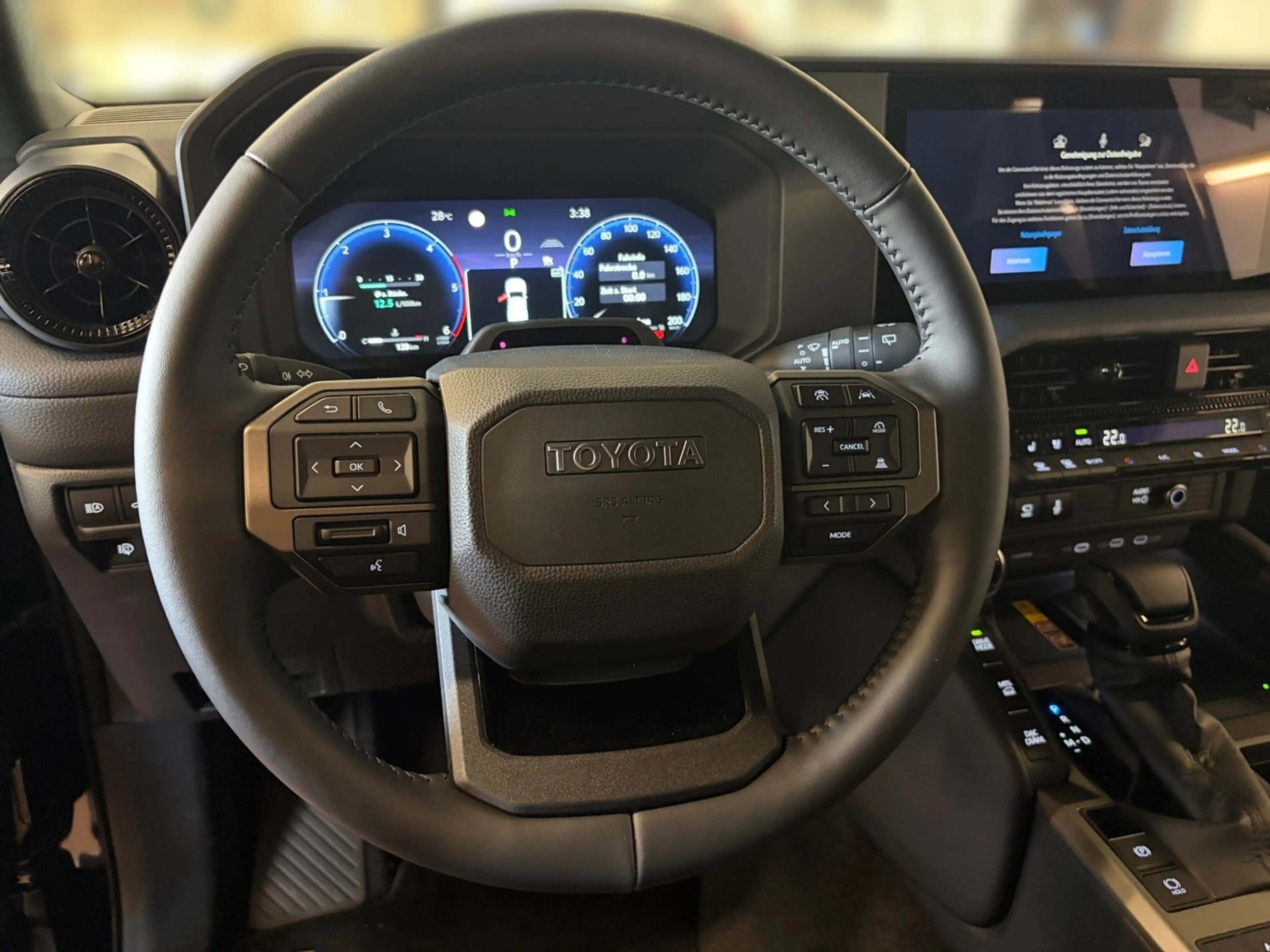 Toyota Land Cruiser 2,8 D-4D Executive sofort lieferb. — photo 15