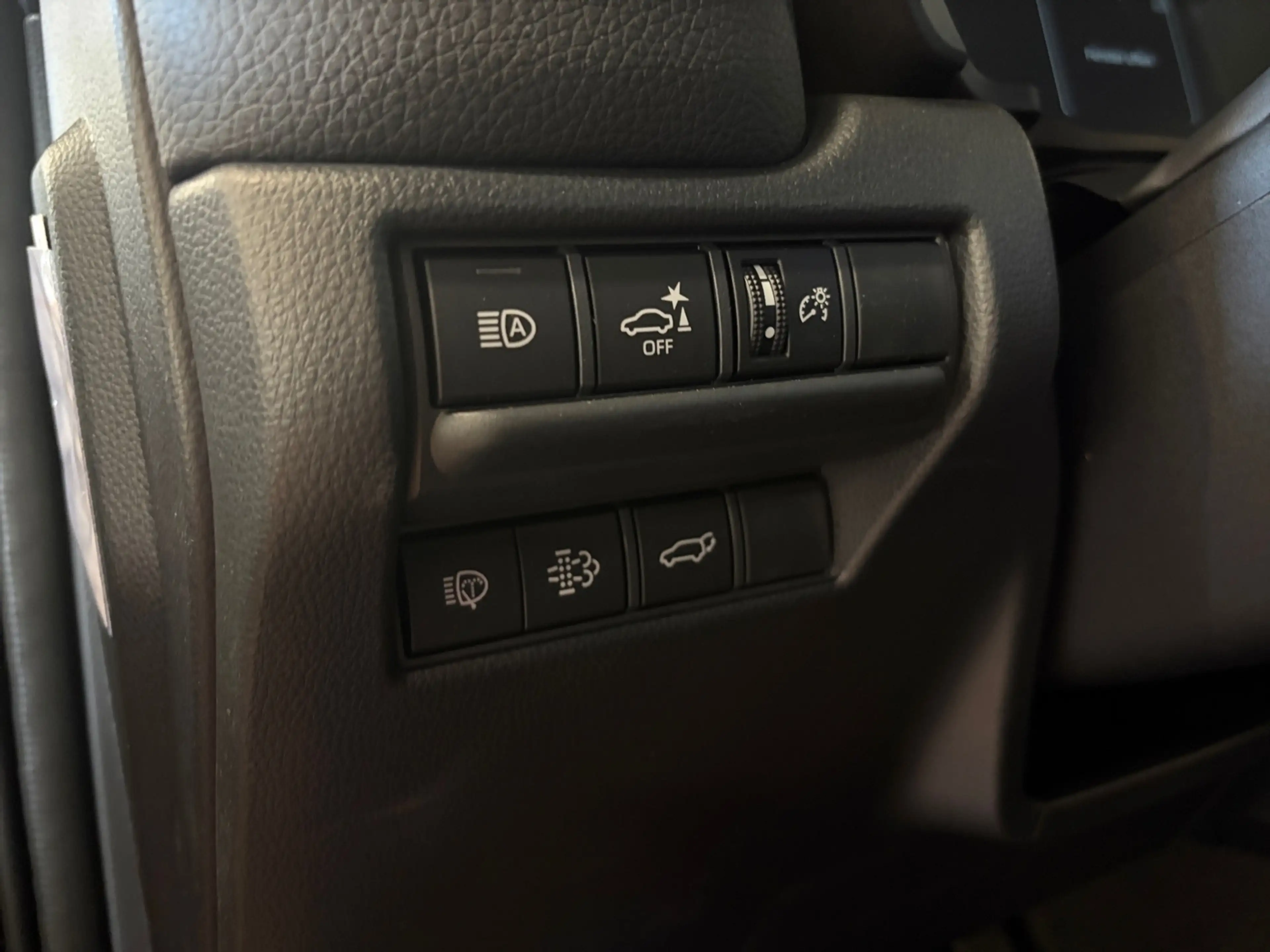 Toyota Land Cruiser 2,8 D-4D Executive sofort lieferb. — photo 10
