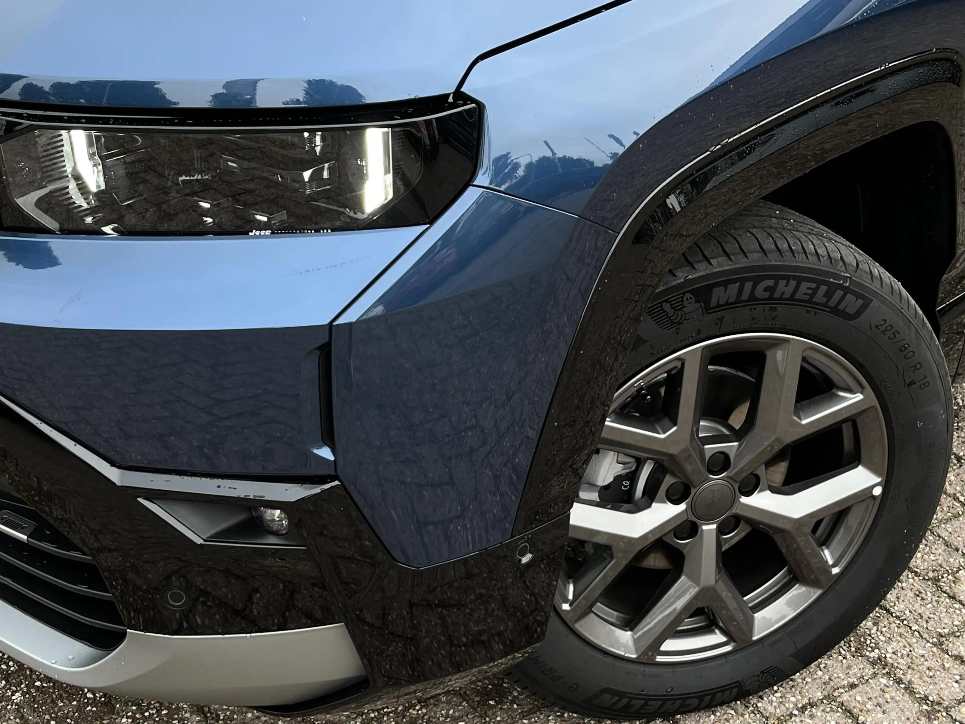 Jeep Compass 1.2 e-Hybrid Summit | Apple/Android | Panorama sch — photo 5