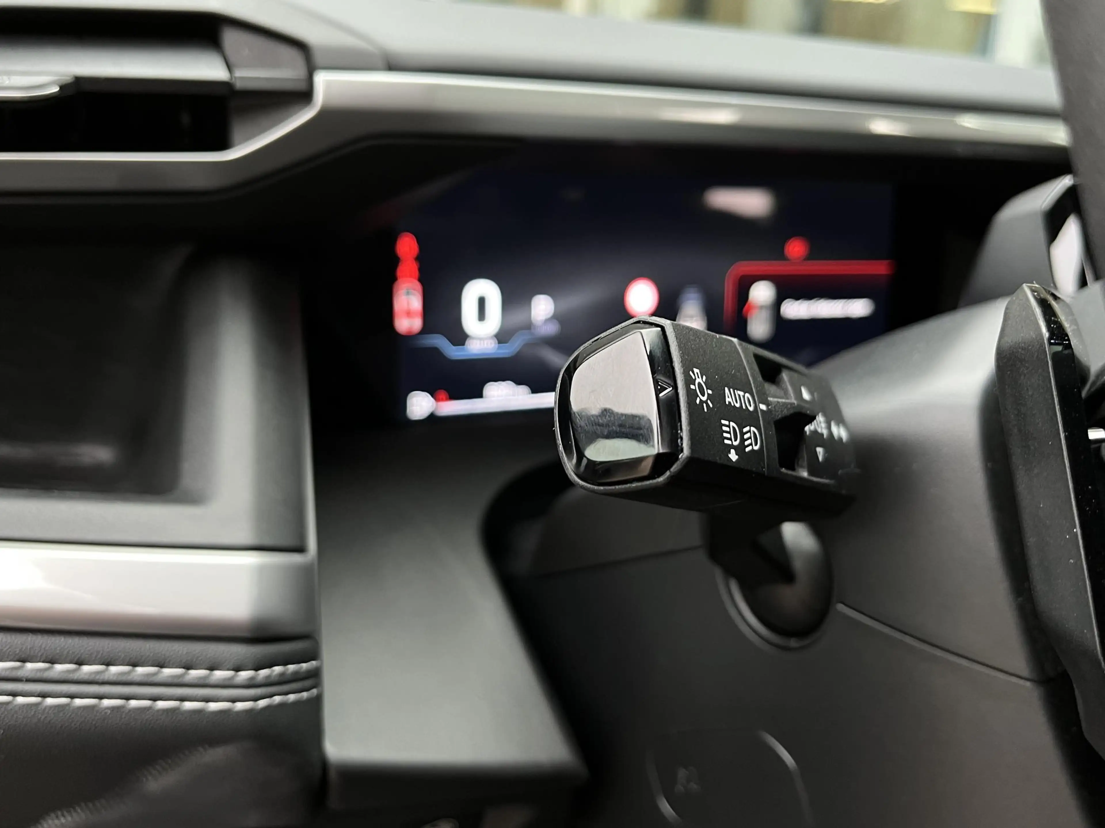Jeep Compass 1.2 e-Hybrid Summit | Apple/Android | Panorama sch — photo 17