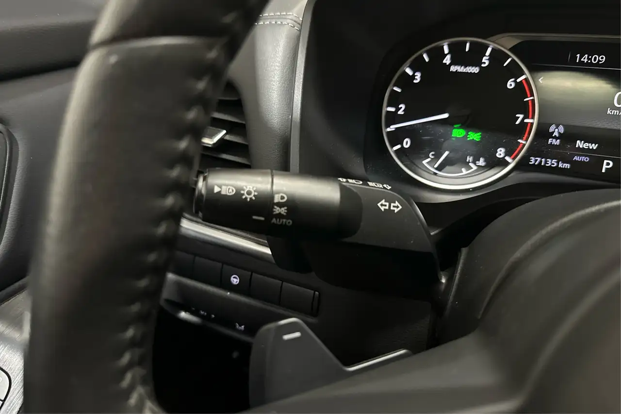 Nissan Rogue fotografie Nissan Rogue