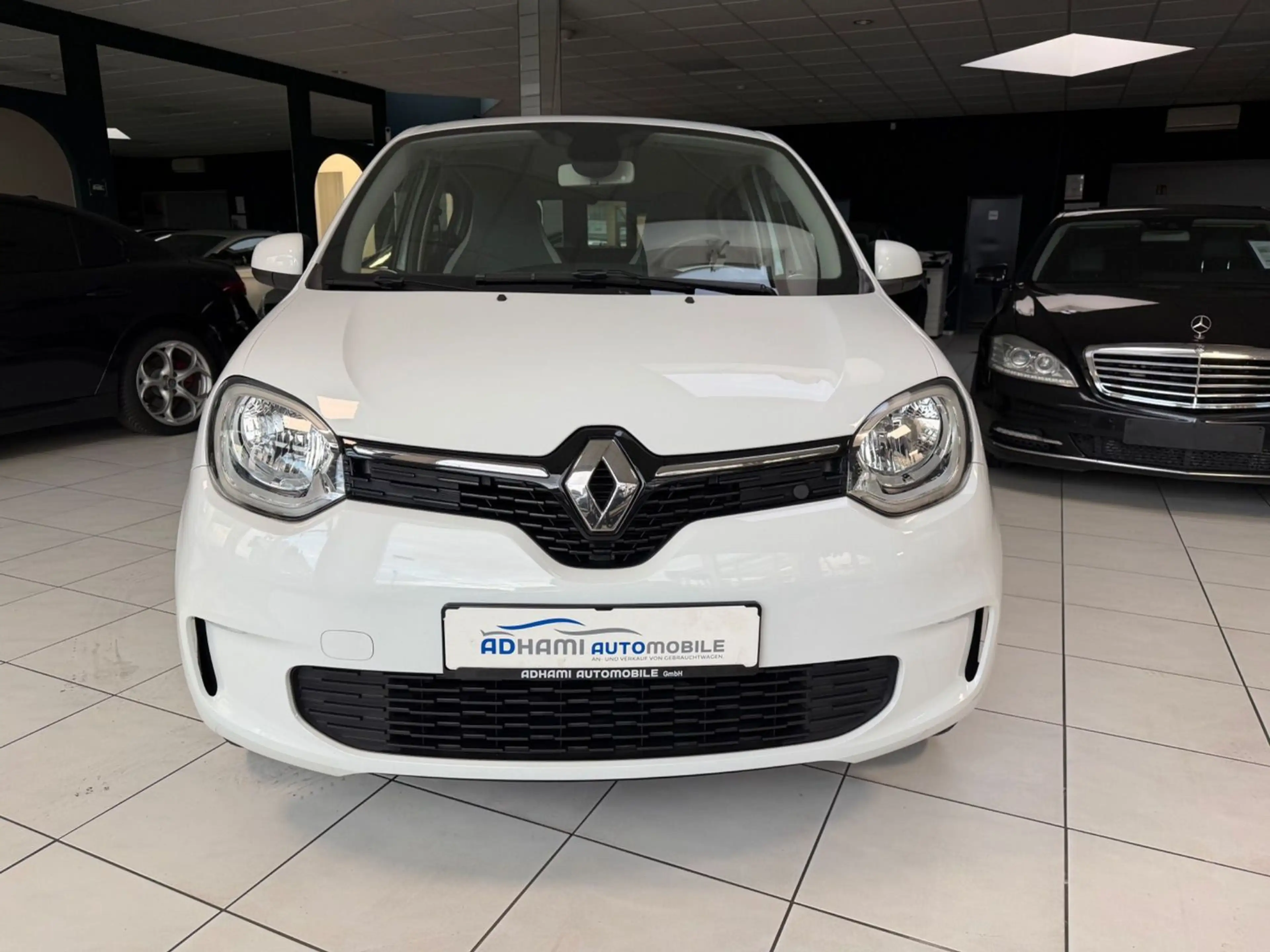 Renault Twingo TCe 90 Limited/KLIMA/SHZ/LED/TÜV NEU! — photo 2
