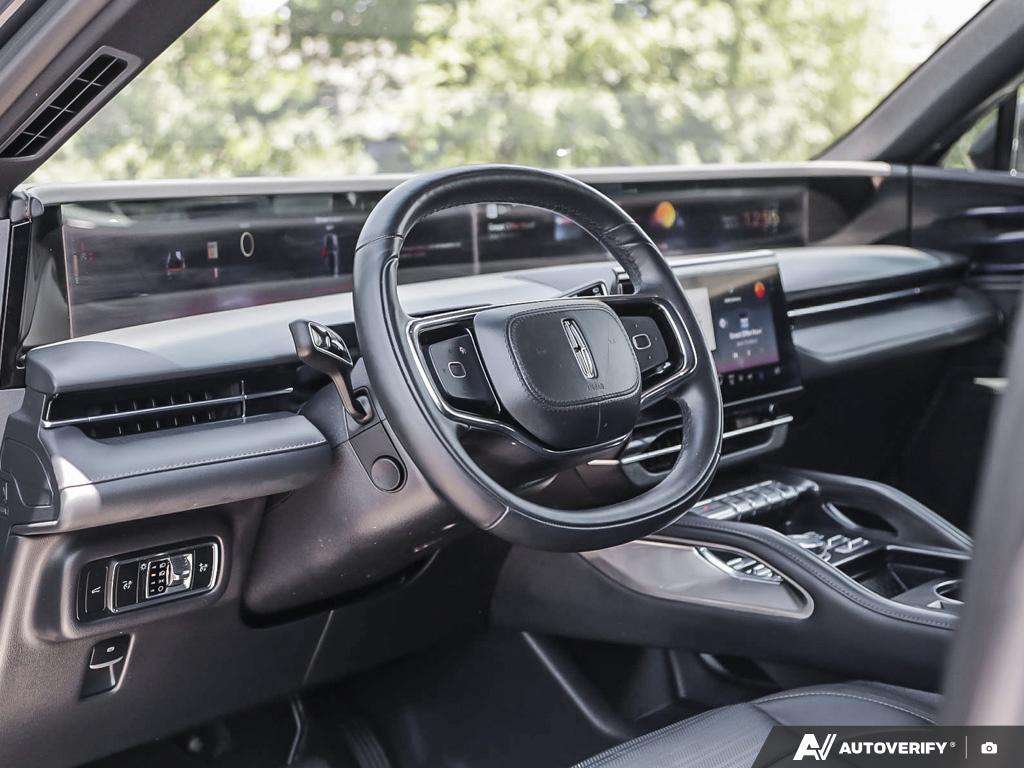 used 2024 Lincoln Nautilus car, priced at $48,589