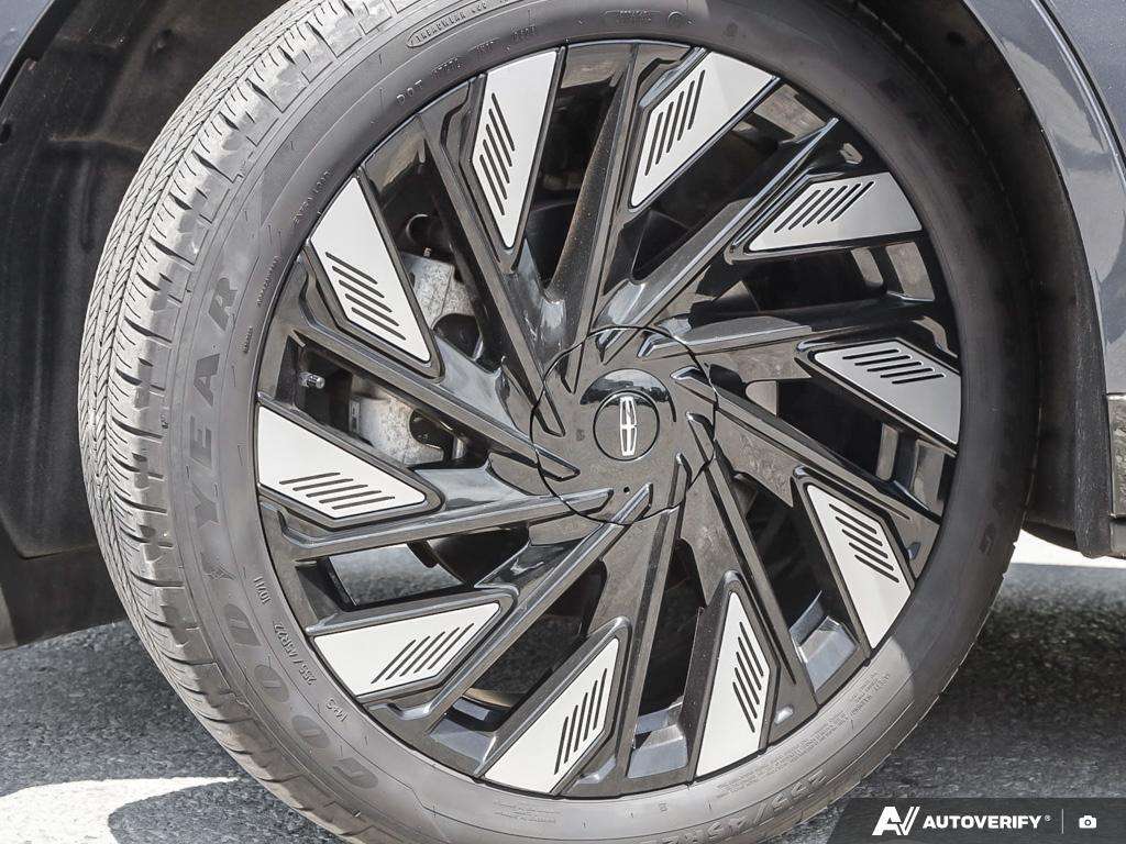 used 2024 Lincoln Nautilus car, priced at $48,589