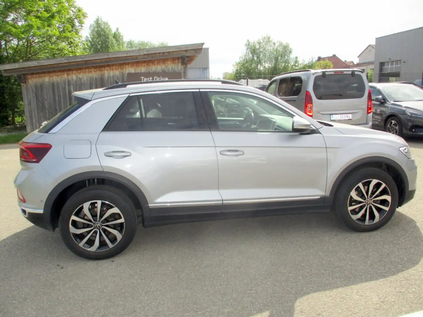 Volkswagen T-Roc 1,5 TSi DSG Style Grau - 2