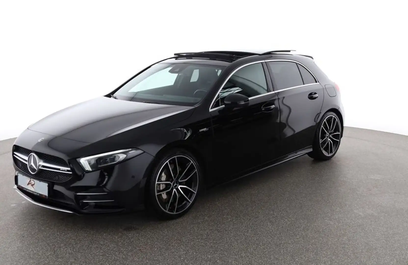 Mercedes-Benz A 35 AMG 4Matic+ 7G-DCT Noir - 1