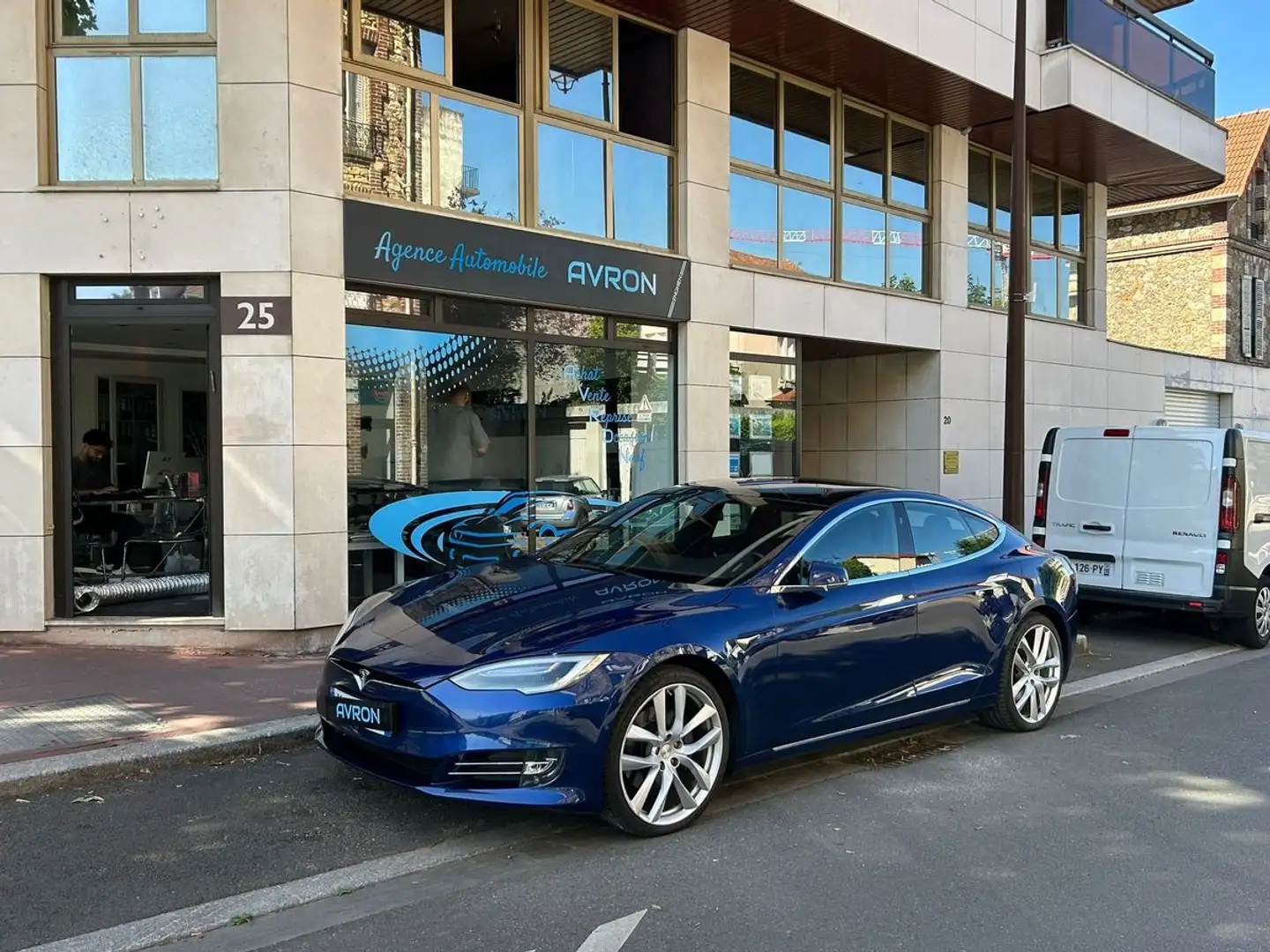 Tesla Model S DUAL MOTORS Bleu - 1