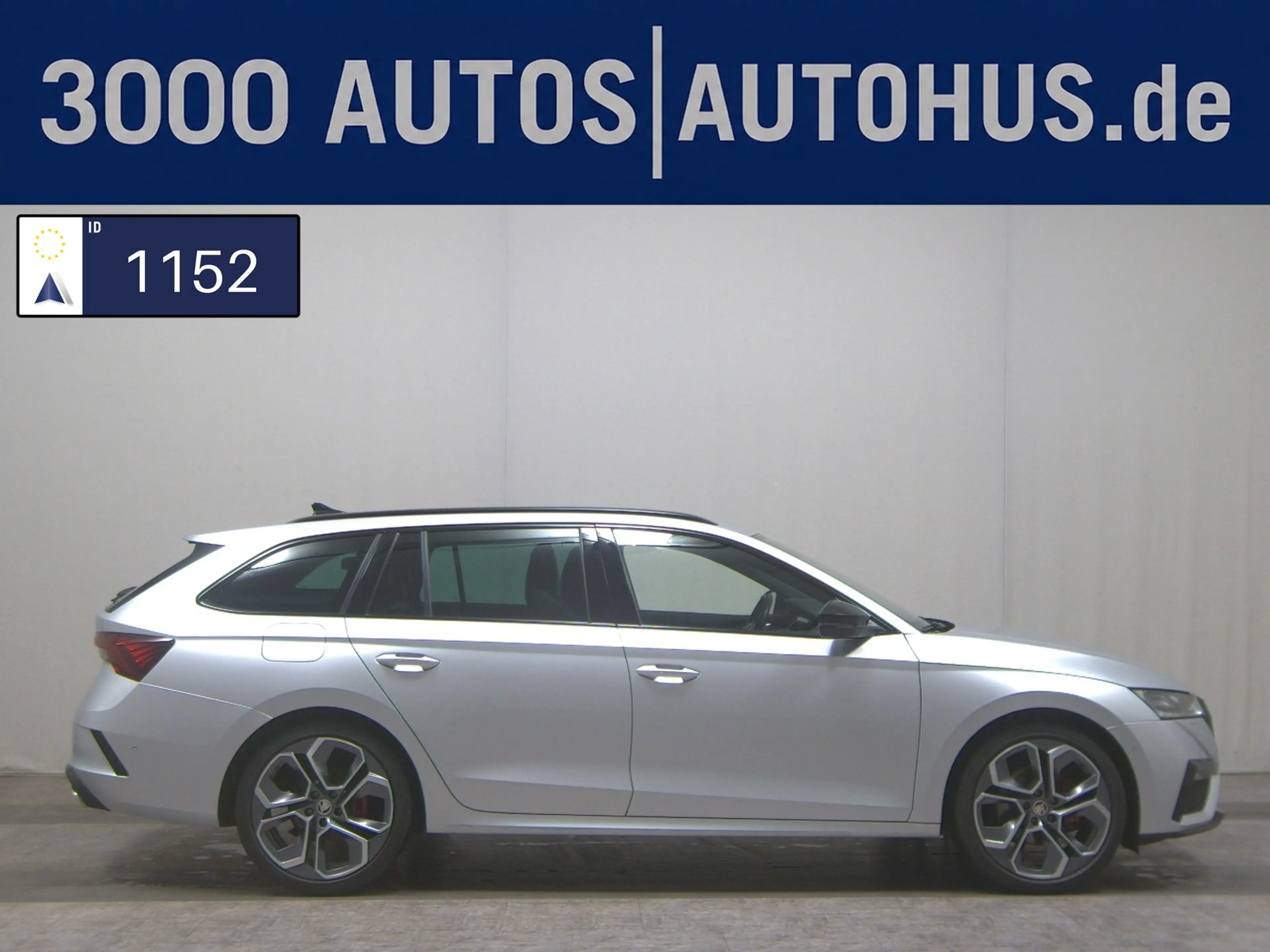 Skoda Octavia OCTAVIA T-LEDER NAVI SPORTSITZE KLIMAAUT RADIO TEMPO MFL SHZ VC PDC HUD ACC Matrix
