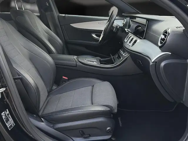 Mercedes-Benz E-Class view 13