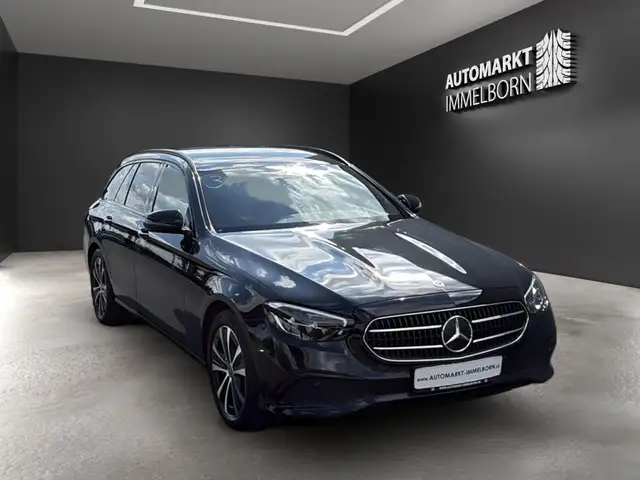 Mercedes-Benz E-Class view 2