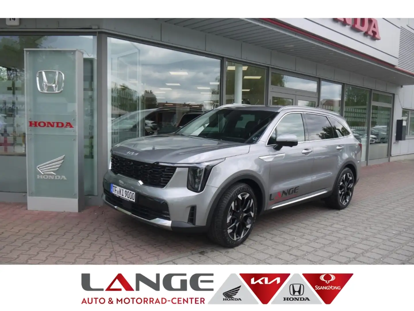 Kia Sorento Platinum 4WD 2.2 CRDi EU6e PE 2.2D AWD PLAT 7S NA Gris - 1