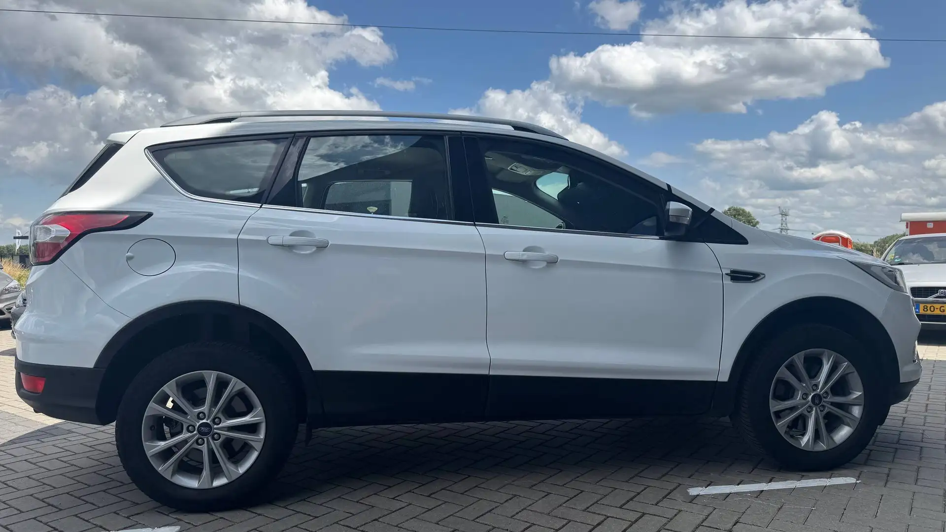 Ford Kuga 1.5 EcoB. ST Line Wit - 2