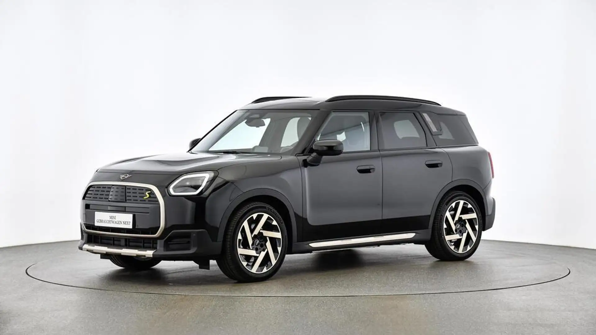 MINI Countryman SE All4 Favoured Trim Noir - 1