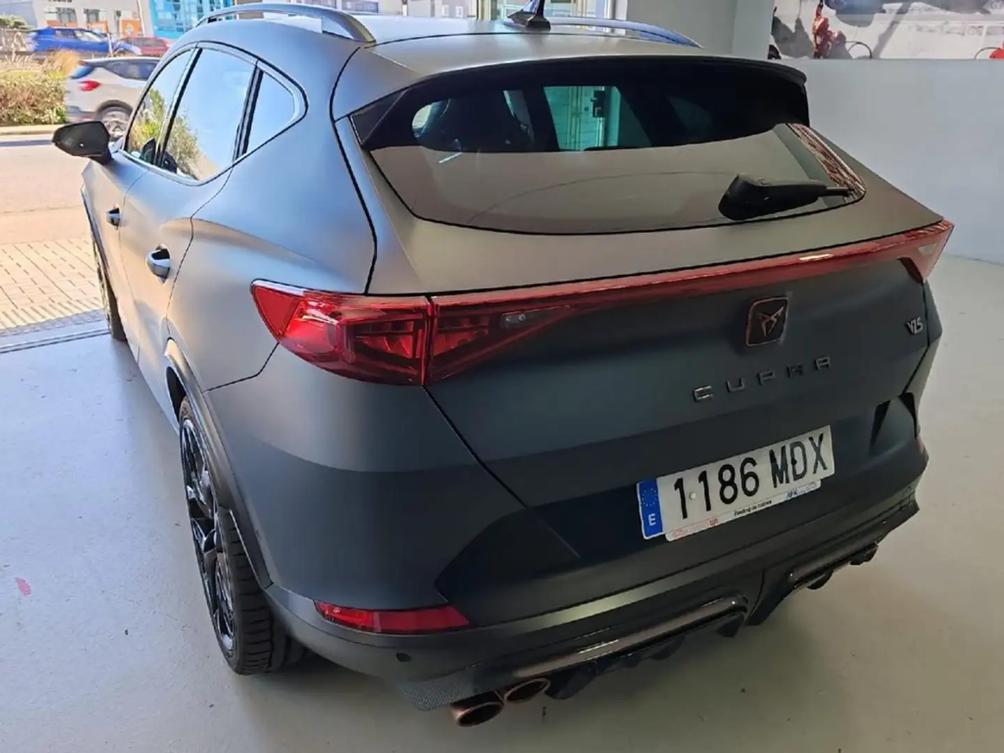 CUPRA Formentor 2.5 TSI 390 VZ5 DSG 4Drive Gris - 2