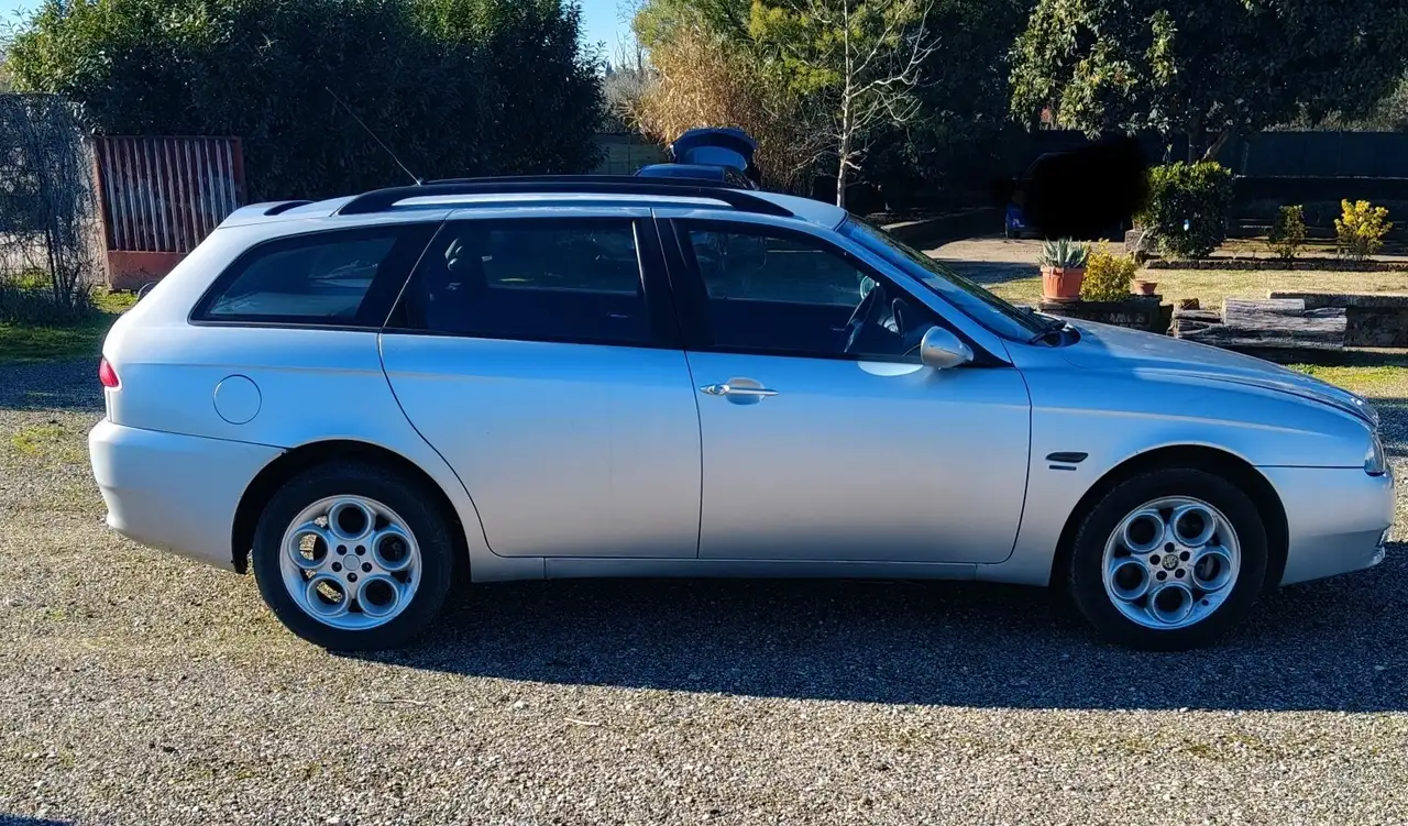 Alfa Romeo 156 SW 1.6 ts 16v Distinctive, foto 3