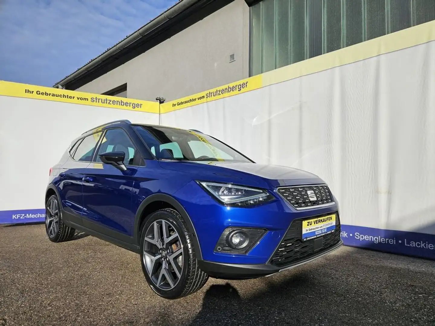 SEAT Arona Xcellence 1,0 TSI LED Navi Kamera 18'' 81KW Bleu - 2