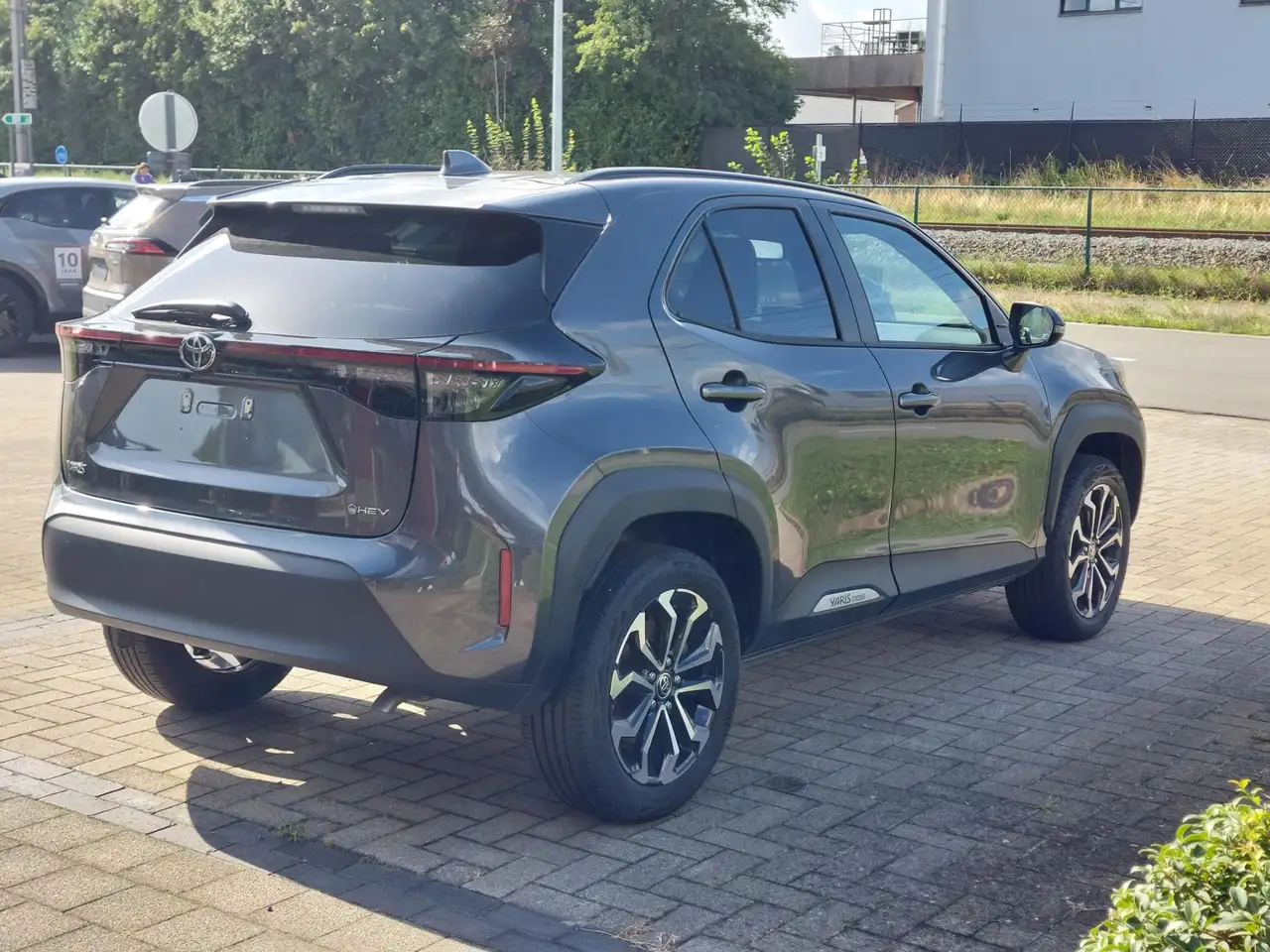 Toyota Yaris Cross 1.5 VVT-ie Hybrid 85kW Executive CVT, миниатюра 2