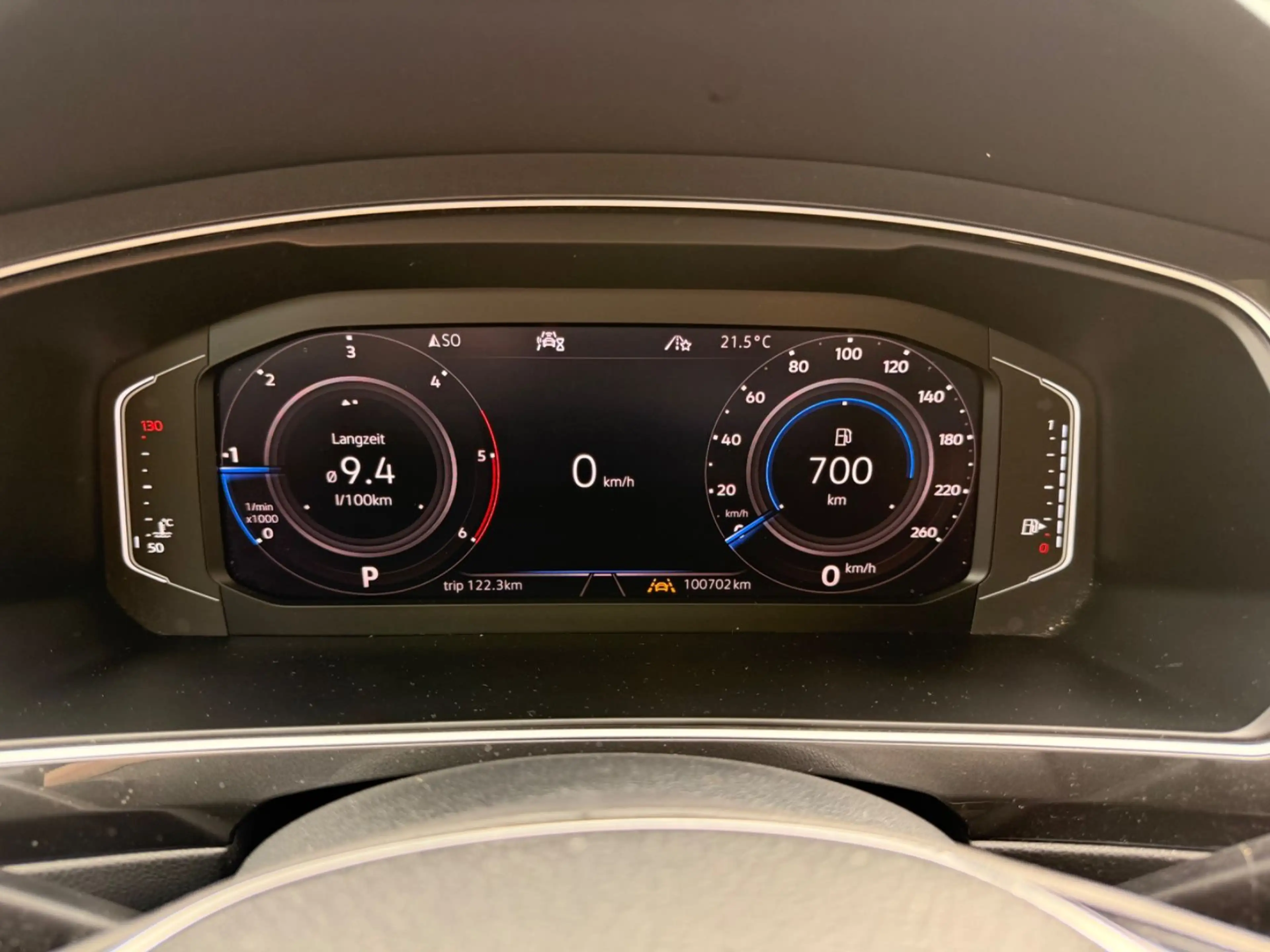 Volkswagen Tiguan United Exclusive 4Motion — photo 14