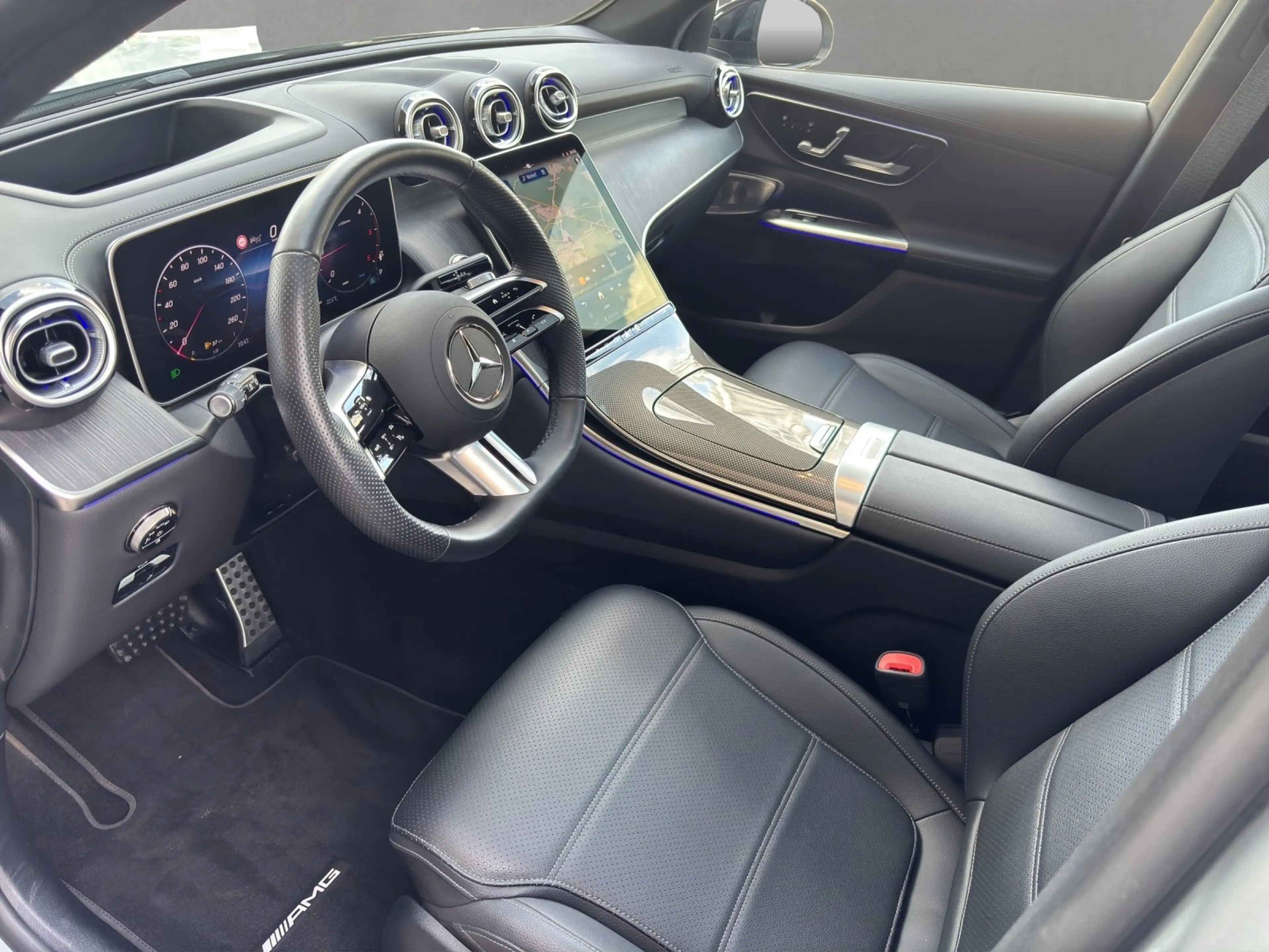 Mercedes-Benz GLC 450 GLC450d AMG Prem+ DISTRO Standhz AHK Massage HUD — photo 7