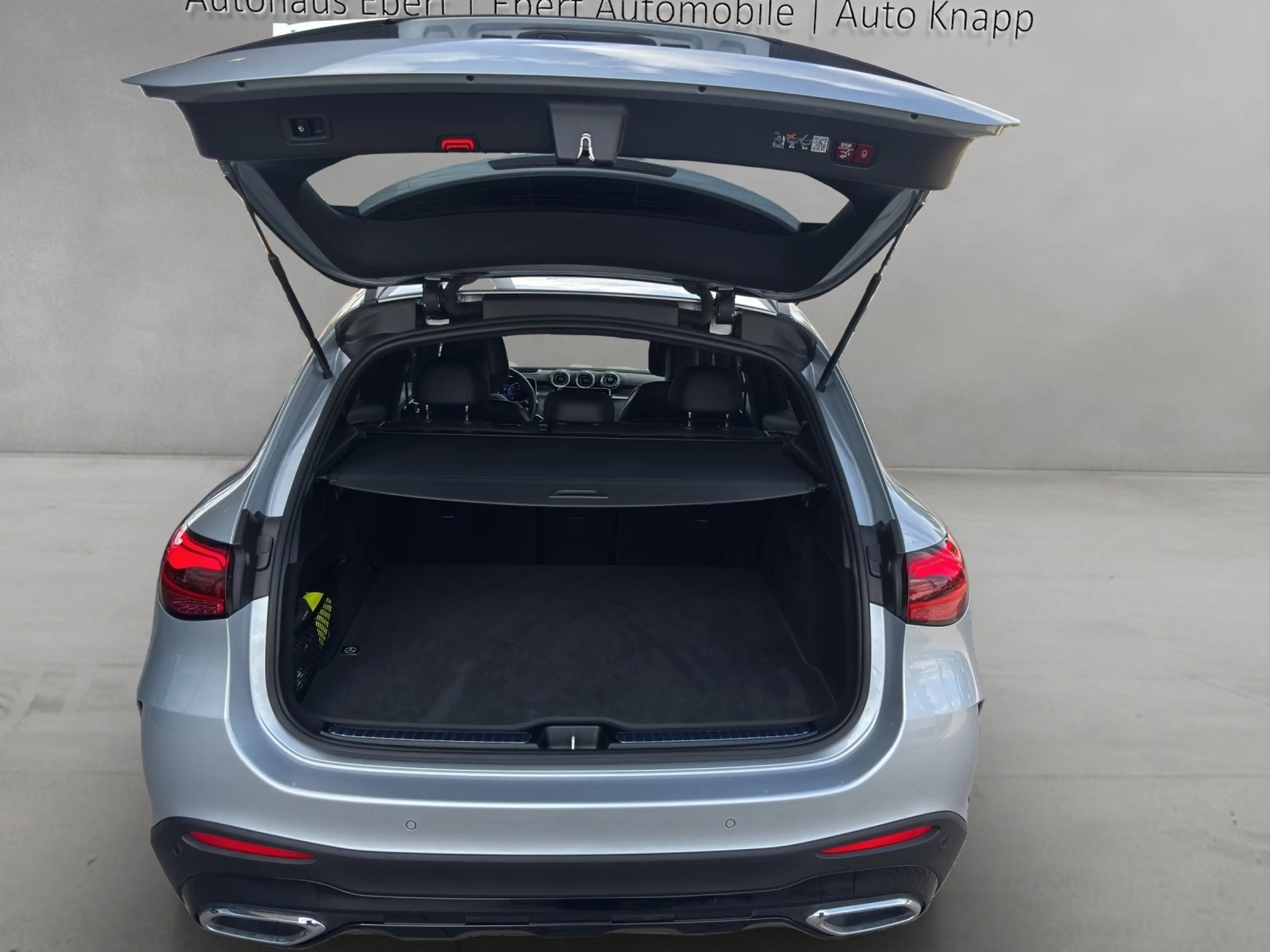 Mercedes-Benz GLC 450 GLC450d AMG Prem+ DISTRO Standhz AHK Massage HUD — photo 14