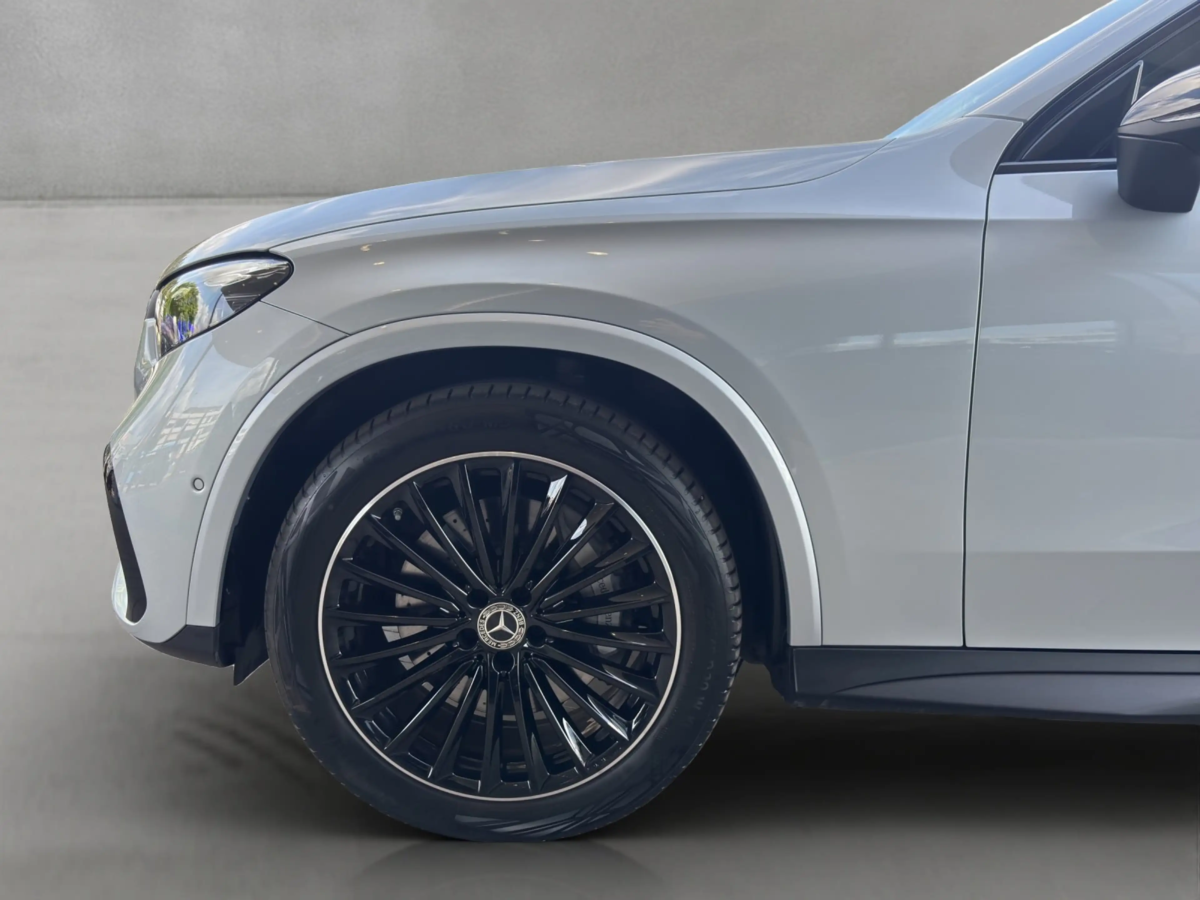 Mercedes-Benz GLC 450 GLC450d AMG Prem+ DISTRO Standhz AHK Massage HUD — photo 15