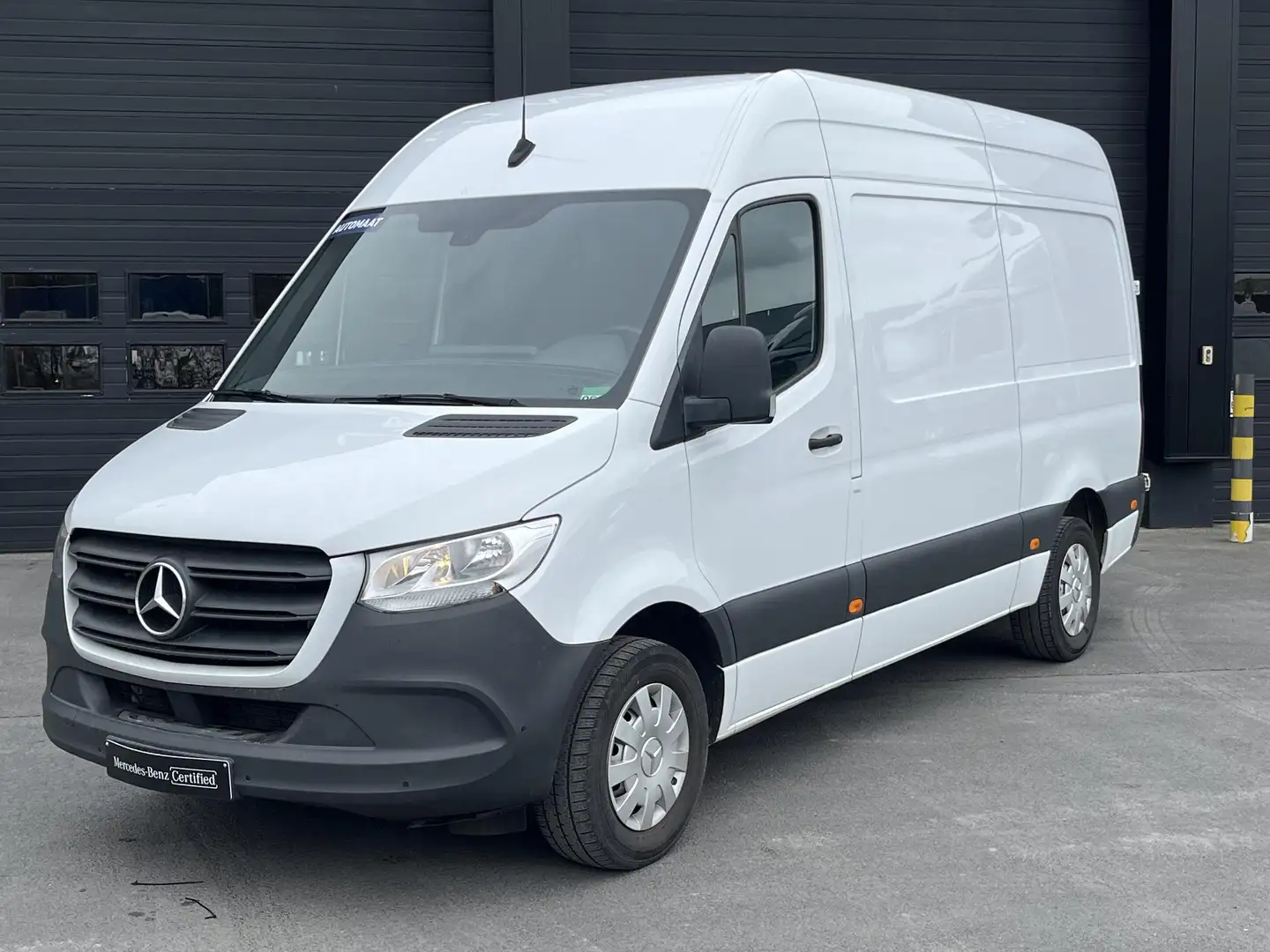 Mercedes-Benz Sprinter 317CDI L2H2 3.5T MBUX+NAVI+CAMERA+PTS+2ZIT PASSAGI Weiß - 2