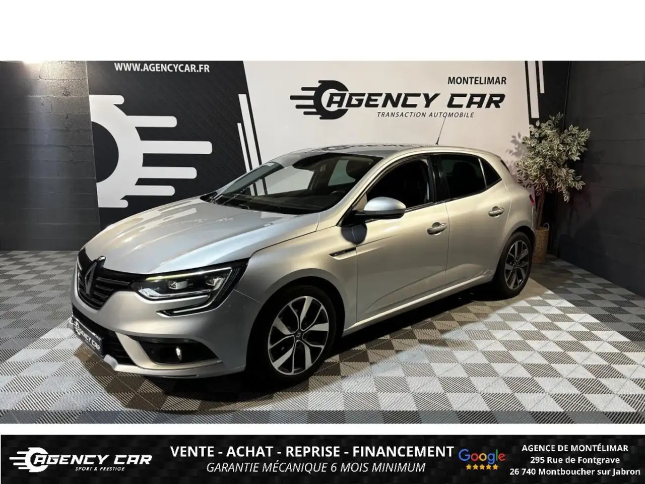 Renault Megane IV Finition Intens 130ch - Suivie Comple
