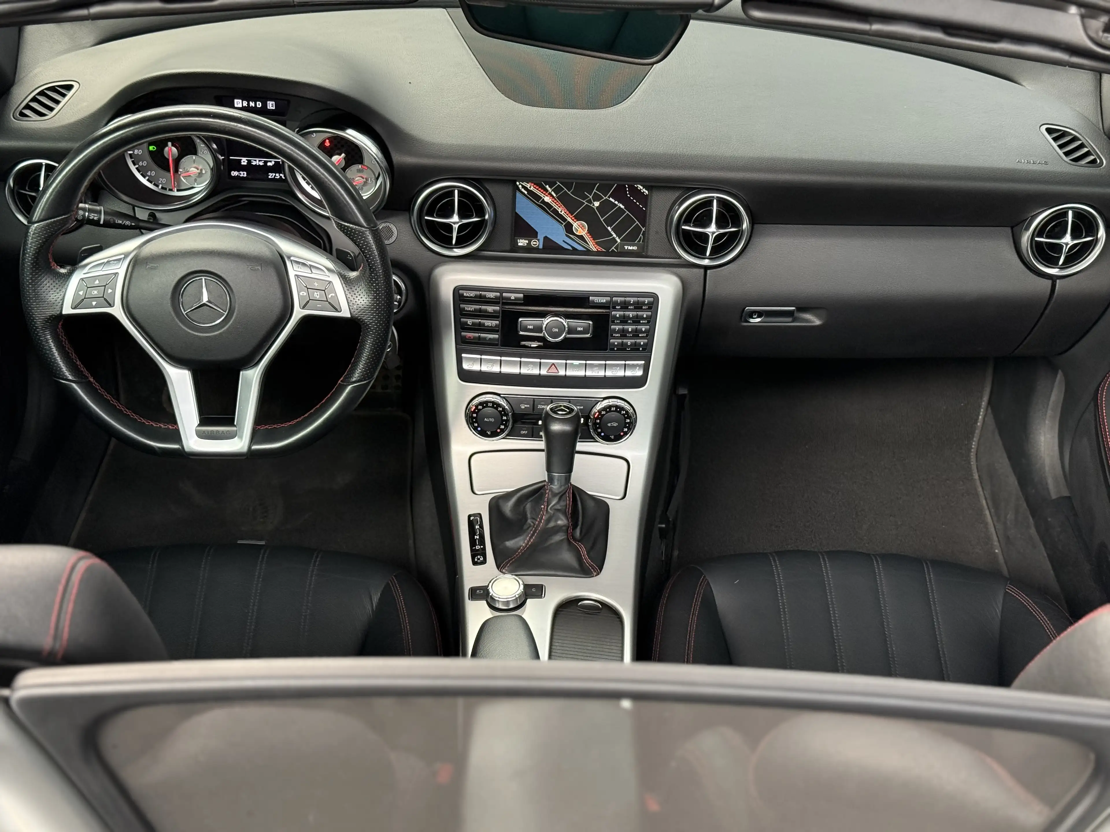 Mercedes-Benz SLK 250 D * PACK AMG * RADAR * SONO * AIRCRAFT * SIEGE CH — photo 9