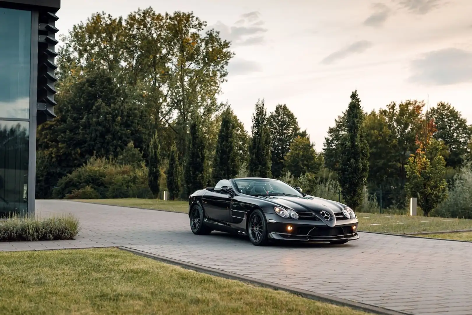 Mercedes-Benz SLR McLaren 722 S Roadster Černá - 2