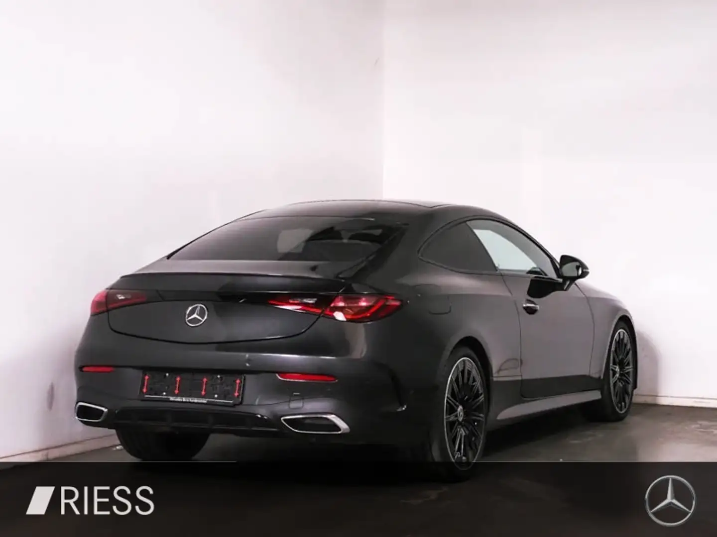 Mercedes-Benz CLE 300 4M Cp AMG ADVANCED+ 20 PANO NIGHT DIGITA Grigio - 2