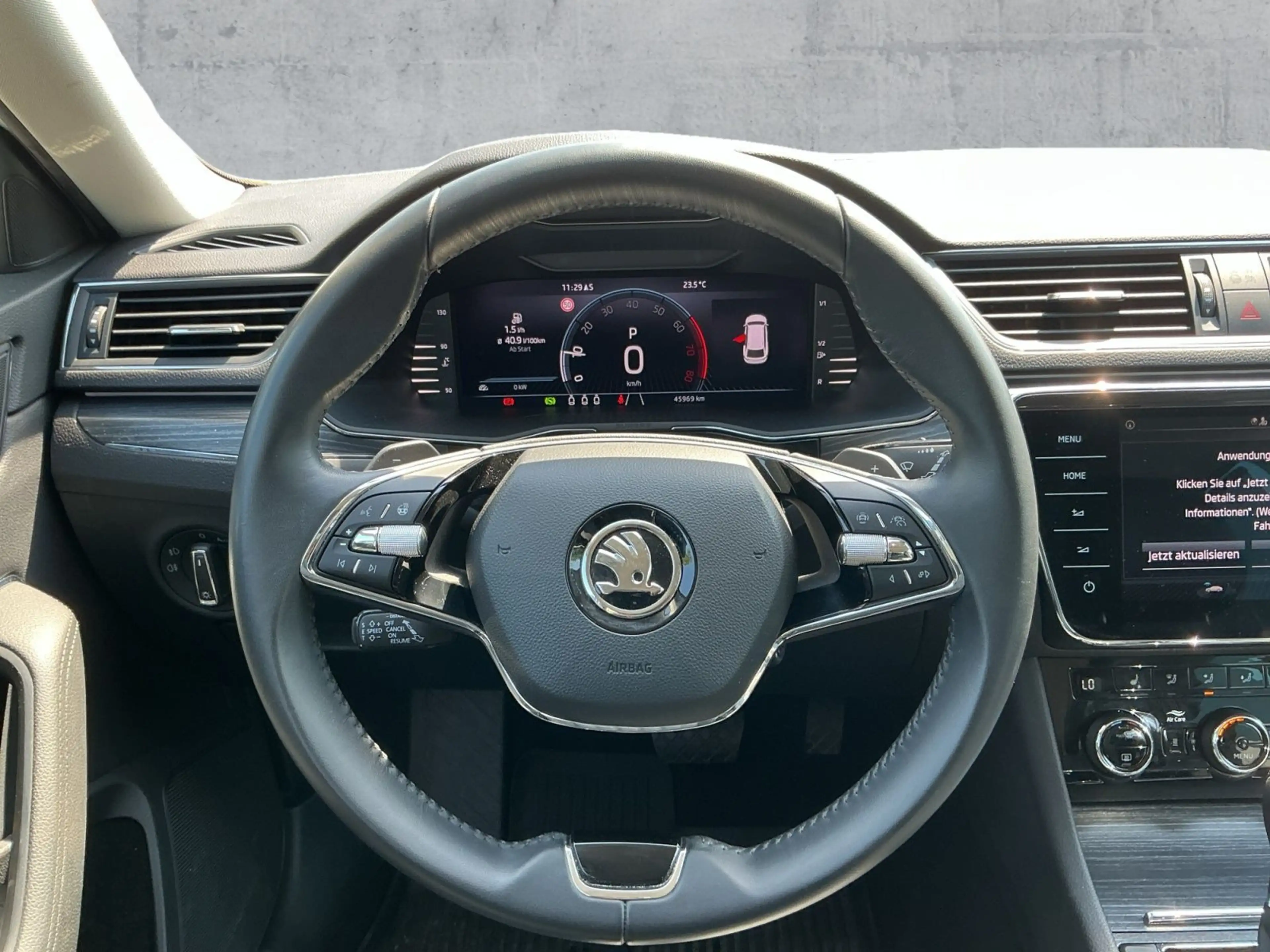 Skoda Superb Combi 2.0 TSI STYLE LED+NAVI+AHK+STANDHZG — photo 10