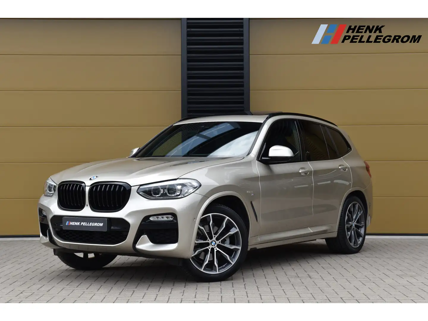 BMW X3 xDrive20i High Executive * M Sportpakket * Head-up Jaune - 1