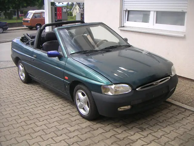Ford Escort 16V Ghia Edition CABRIO