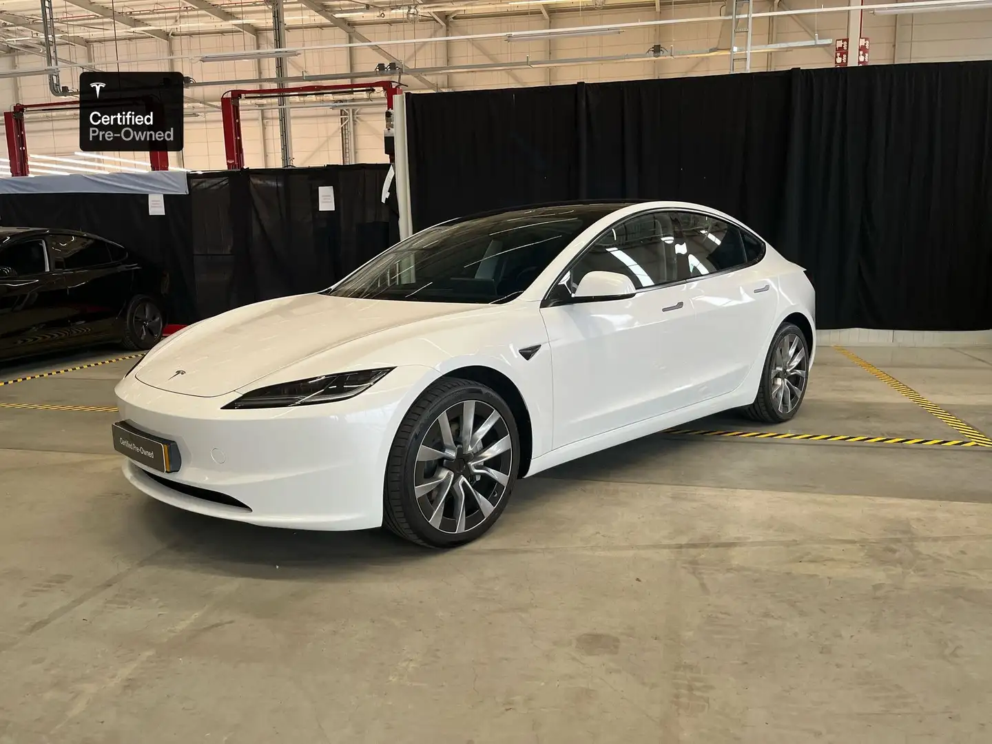 Tesla Model 3 RWD/Certified Pre owned/19'' Blanc - 1