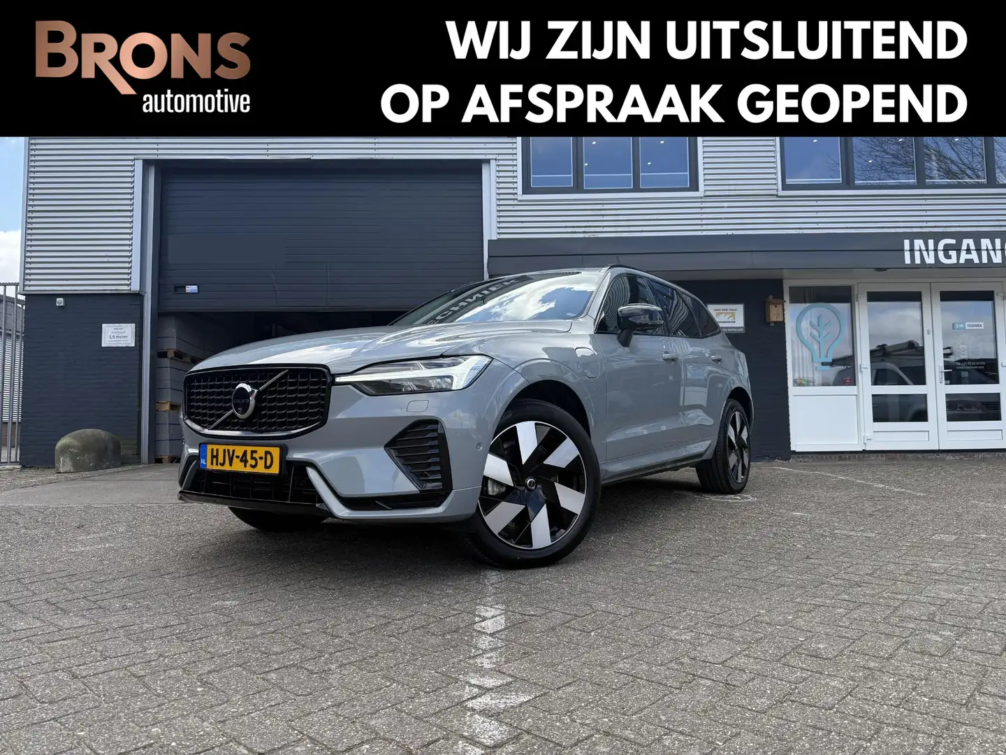 Volvo XC60 2.0 T8 Plug-in hybrid AWD Plus Dark l leder l 360 Gris - 1