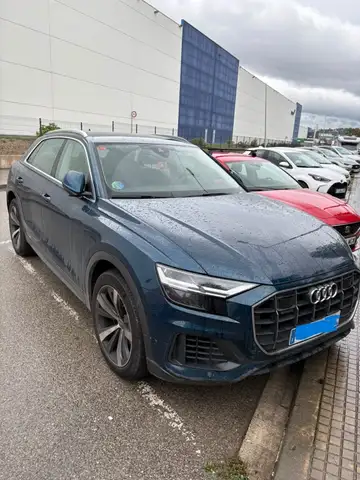 Audi Q8 50 TDI Black line quattro tiptronic