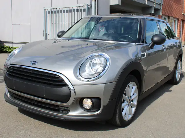 MINI One D Clubman 1.5 D +GPS+TOIT PANO // EURO 6d //