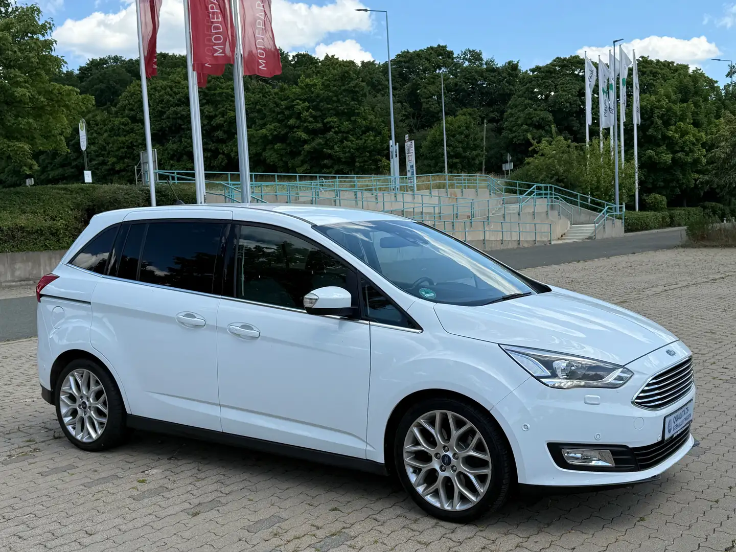 Ford Grand C-Max Titanium Bi-Xenon/Navi/Sitzh./Temp./18Zoll Blanc - 1