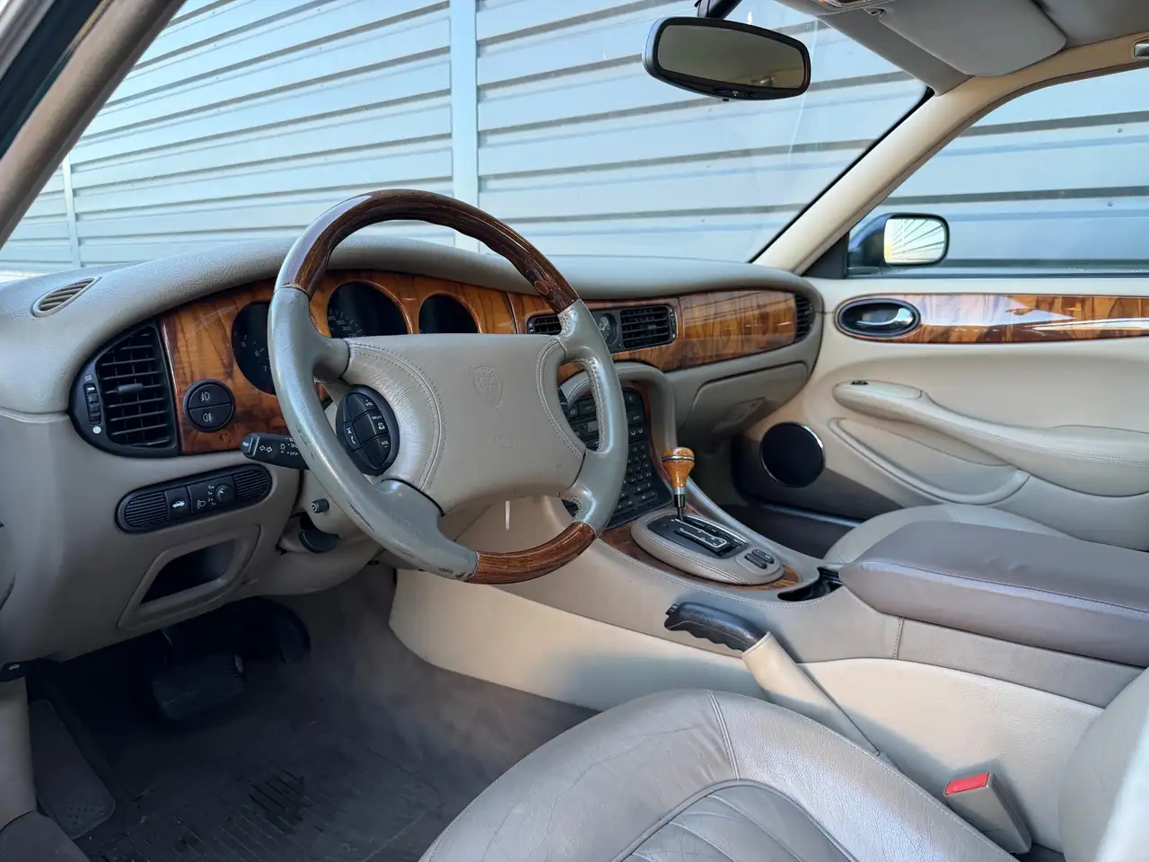 Jaguar XJ 3.2 V8 Executive Uniek 143.000KM Automaat NAP!!, foto 8