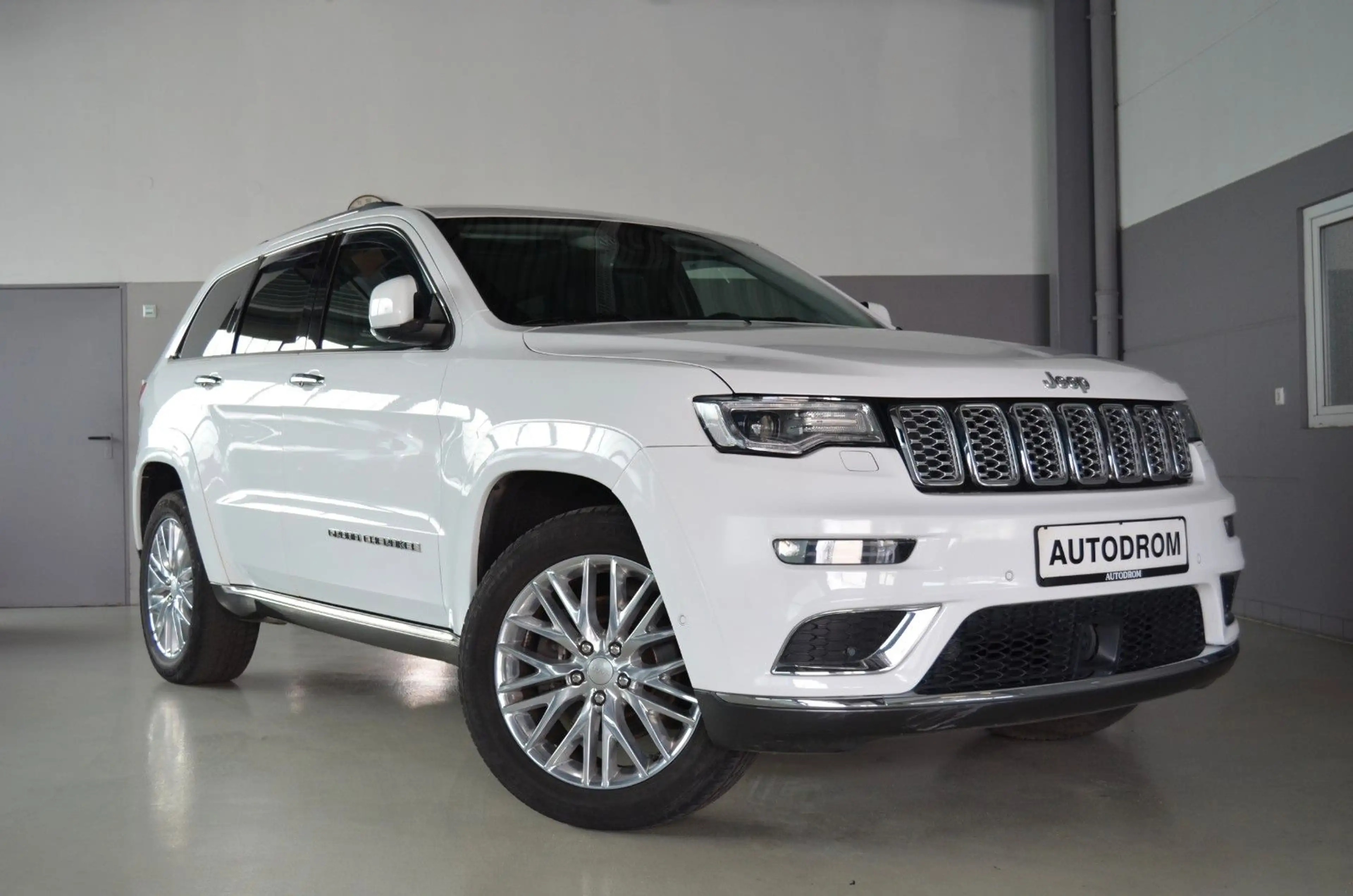Jeep Grand Cherokee 3.0 CRD Summit H&K/AHK/Sitzbelüft — photo 2