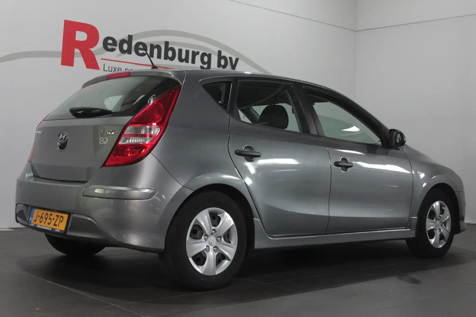 Hyundai i30 1.4i i-Drive Cool Gris - 2