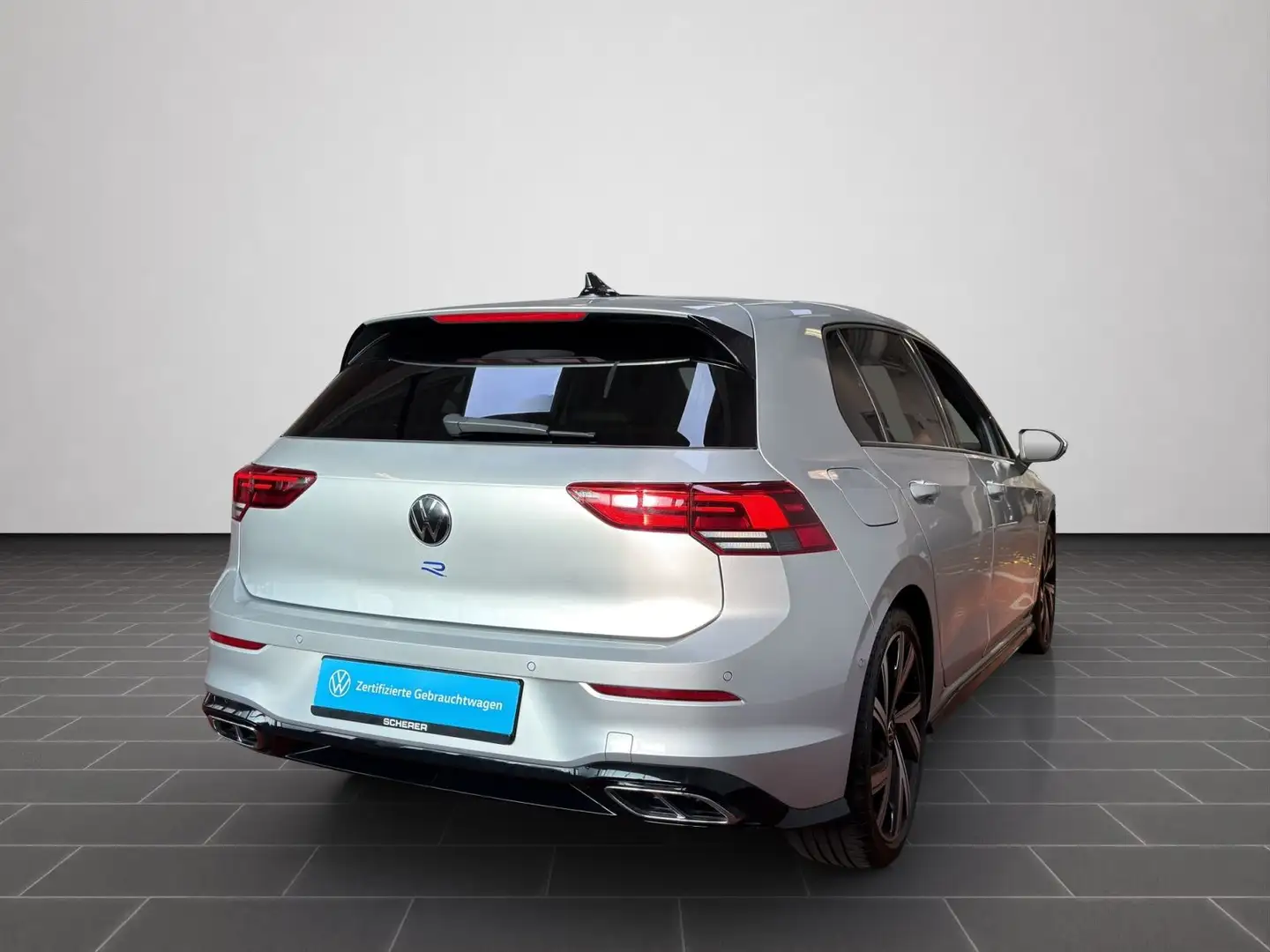 Volkswagen Golf R-Line 1.5 eTSI OPF 110 kW 7-Gang-DSG Silber - 2