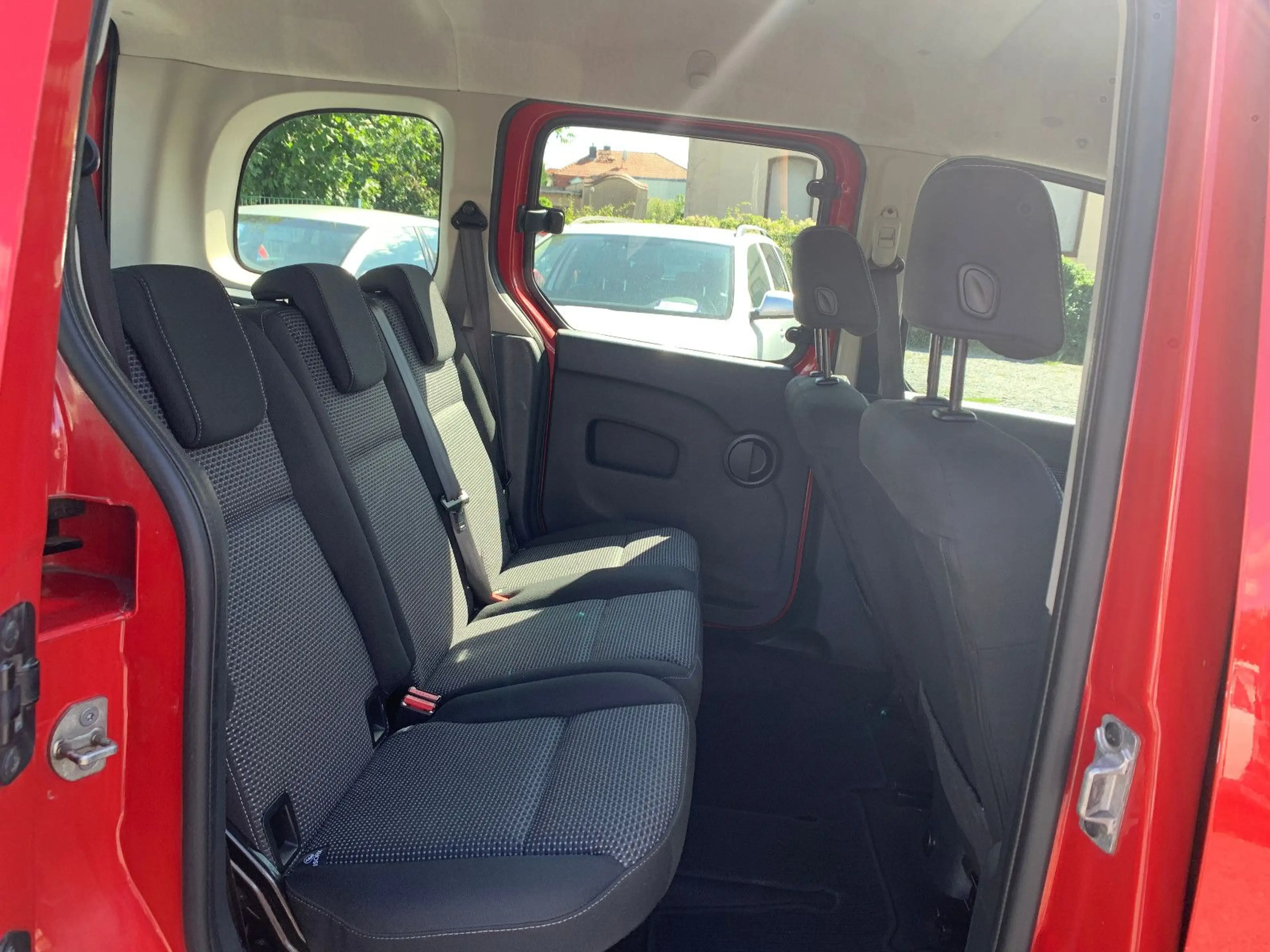 Mercedes-Benz Citan Kombi * Klima, Schiebetüren re./li., Nr.62 — photo 14